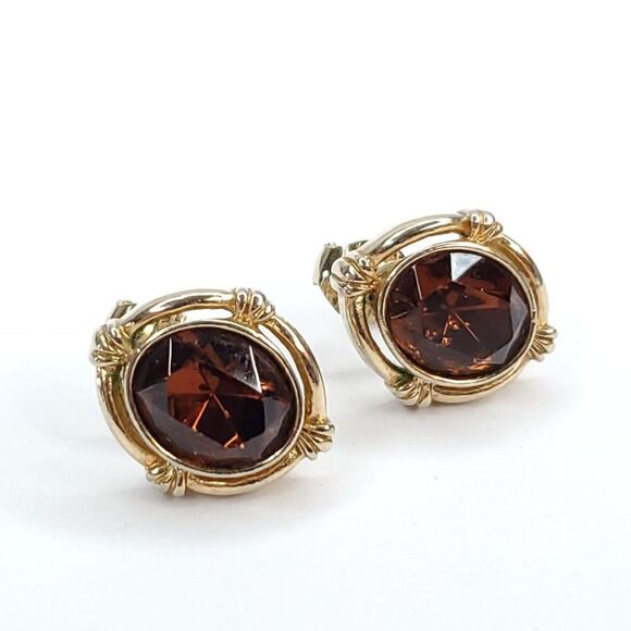 Vintage Avon Goldtone Framed Rusty Brown Oval Cut Rhinestone Earrings Clip On - Picture 1 of 3